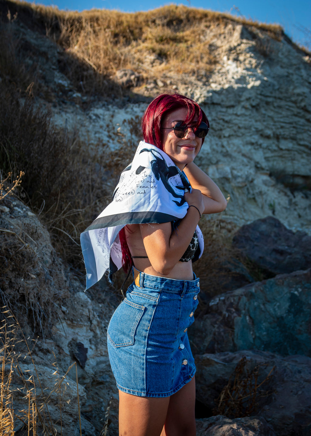 Сатенен шал “Echoes of the Orca”