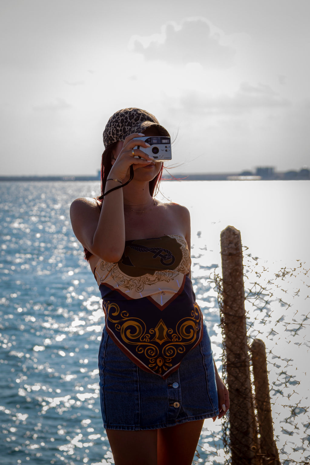 Сатенен шал “Anchored Soul”