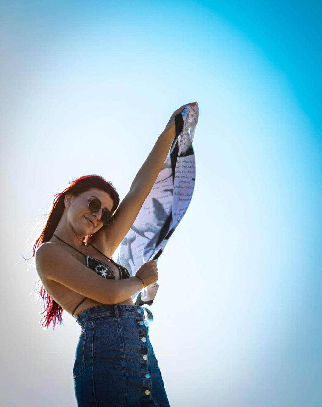 Сатенен шал “Echoes of the Orca”