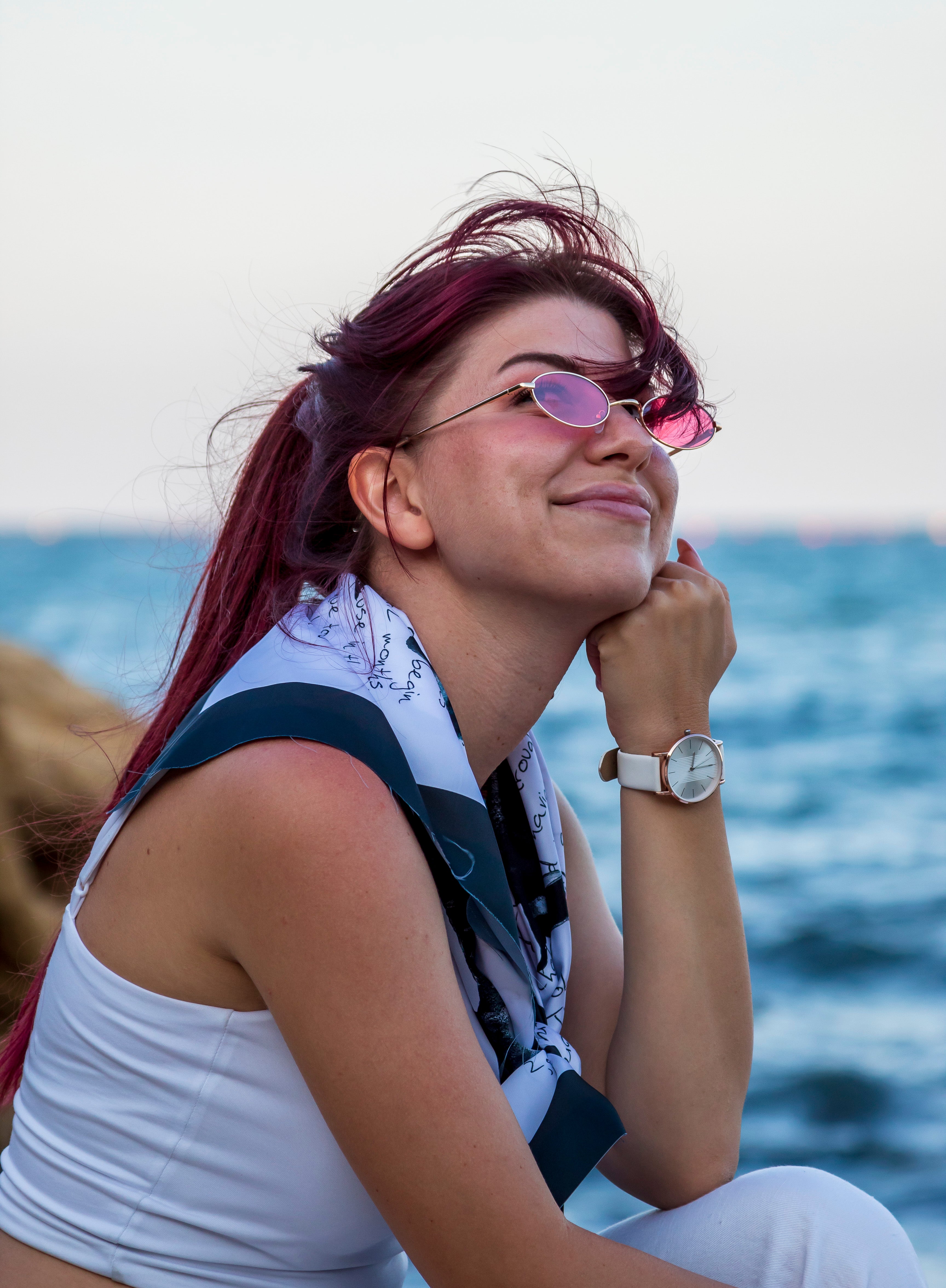 Сатенен шал “Echoes of the Orca”