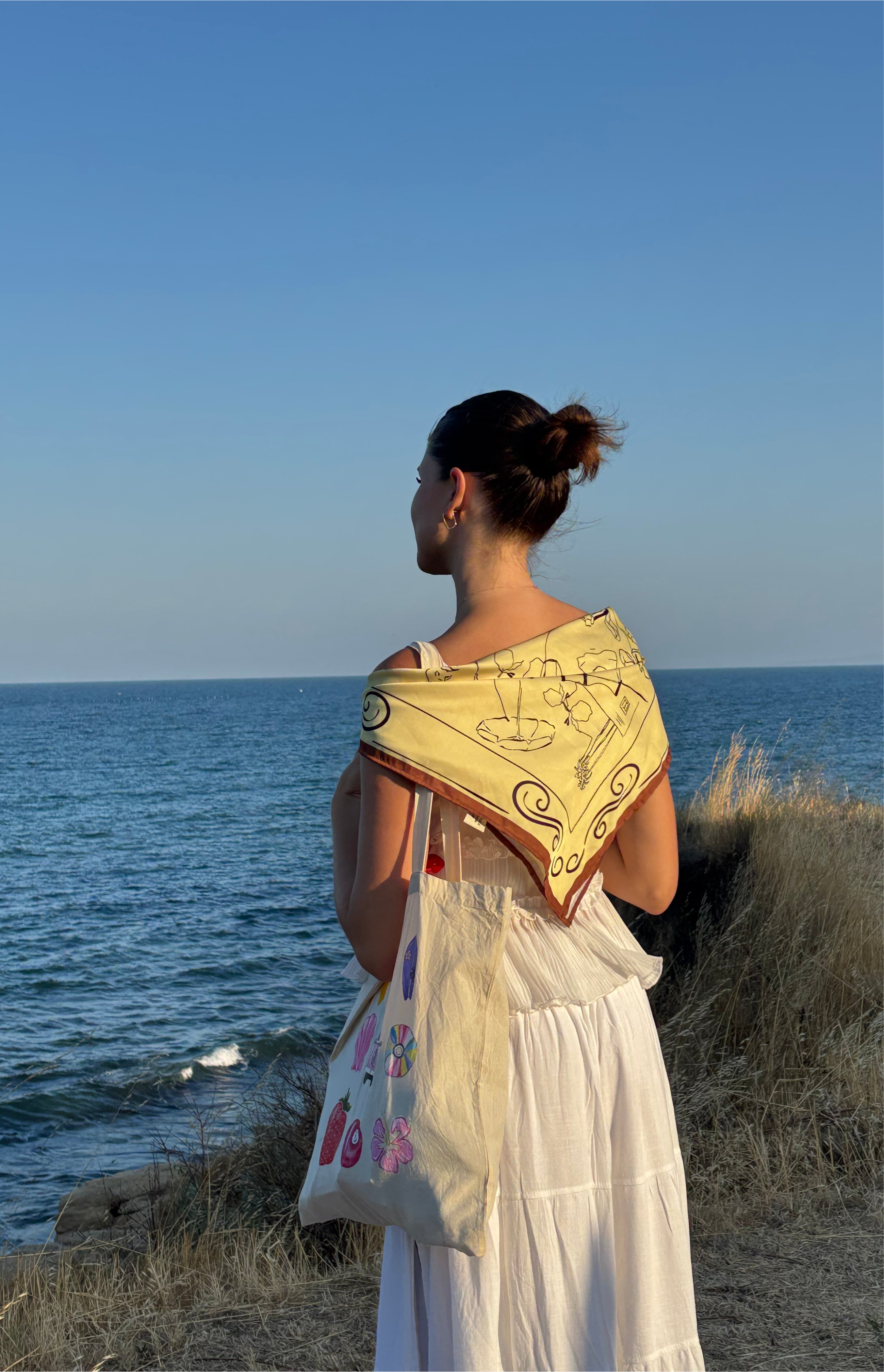 Сатенен шал “Summer Edit”